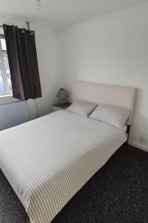 3-Bed Bungalow-Garden and Free Parking - 7