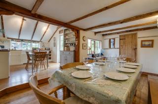 Dressmakers Cottage - 8