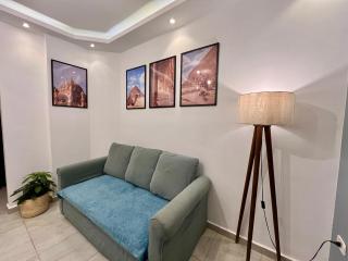 Cozy 2BR Apartment in Maadi - 5