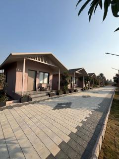 Dhartii RiverView Resort - 2