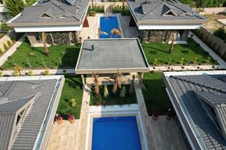 Greenpark Villas - 8