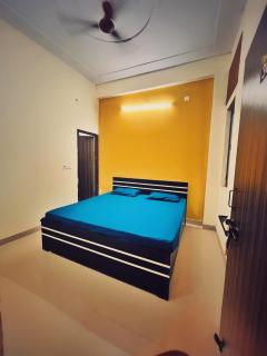 Hotel Shri Jeevan Dham - 2