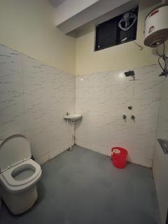 Hotel Shri Jeevan Dham - 3