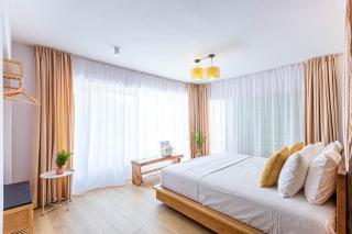 Dhermi's Icon Big Studio Apt 2 - 0