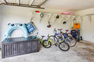 Palm Coast Escape w/ Outdoor Oasis: 6 Mi to Shore! - 6