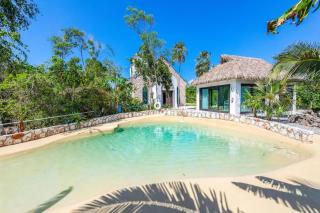 The Mastic Chapel Cottage - 8