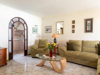 Spacious Holiday Home in Verteneglio - 9