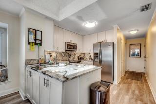 Ocean View 3BR Condo | Pools, Hot Tub & Tennis - 2
