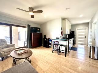 Seven Mile View #3B - Oceanfront Studio & Pool - 1