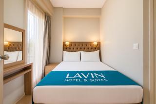 Lavin Hotel & Suites - 9