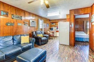 Shared Dock and Yard Greers Ferry Lake Home! - - 8