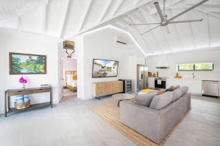 The Mastic Cana Luxury Cottage - 1