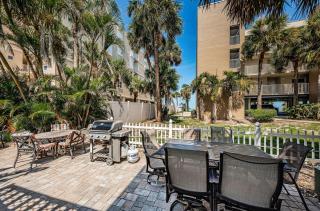 2 Bedroom Beachside Suite - 4
