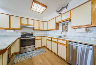 K0032 Fish & Ships - Soundfront Oasis! Waterfront, AMAZING VIEWS! Partial Stays - 5