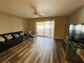Large And Comfortable, 1br Near Einstein Hos - 2