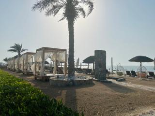 2 Bedroom Beach Villa with Private Pool & Beach Access - Ras al Khaimah - 1