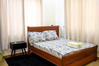 Spacious 2 bedroom home with equipped kitchen - 9