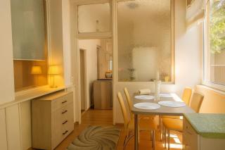 Albert Residence - 6