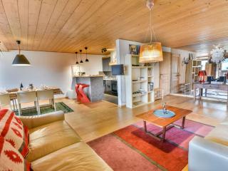 Spacieux T4 proche des pistes avec terrasse et parking - 6-8 pers. - FR-1-685-22 - 2