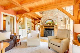 Expansive Grand Estate 10 Mi to Mt Snow! - 4