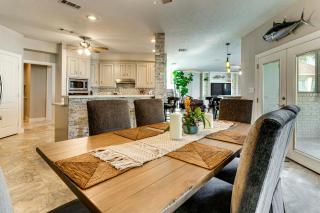 Waterfront Lake Conroe Home with Pool Access! - 4