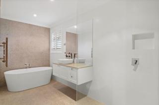 Panorama Shores - 2