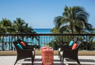 NEW Oceanfront Luxury at Waikiki Beach Tower - 9