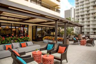 NEW Oceanfront Luxury at Waikiki Beach Tower - 5