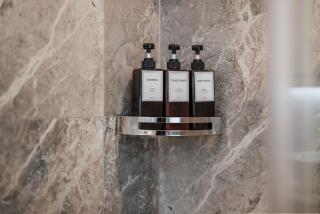 Pristine Double King 3BR Suite with ADA Access and Free Parking in Prime Location - Pittsburgh - 2