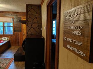 Authentic Log Cabin with Full Kitchen, Fireplace a - 2