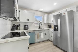 Spacious 4BR Family Home in Missouri City - 0