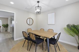 Spacious 4BR Family Home in Missouri City - 5