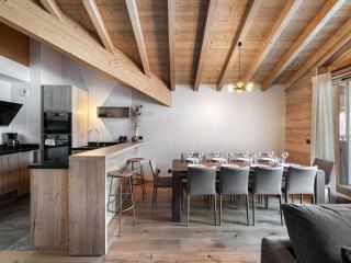 Magnifique duplex neuf à Courchevel, 4 chambres, garage, balcon - FR-1-563-34 - 1