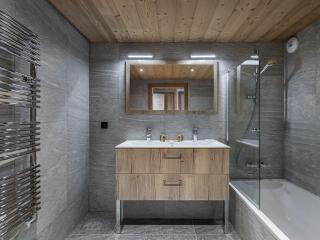 Magnifique duplex neuf à Courchevel, 4 chambres, garage, balcon - FR-1-563-34 - 2