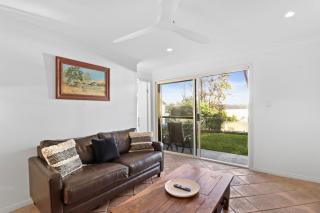 Shoreline Serenity Waterfront Home - 9