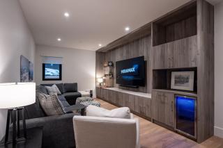 Sitka Spruce Mountain Chalet - Revelstoke - 5