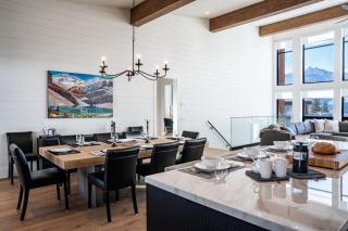 Sitka Spruce Mountain Chalet - Revelstoke - 4