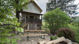 Zemianska Kúria Vachtár - 4