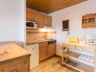 Appartement lumineux centre station avec balcon - FR-1-275-146 - 2