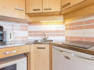 Appartement 2 pièces · Terrasse · Proche pistes · 6 pers · WIFI inclus - FR-1-275-188 - 3