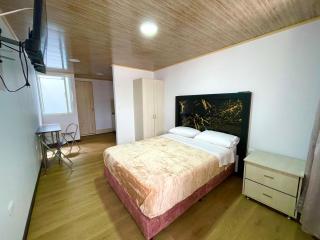 GURUS FR - Casa Querendona, cerca San Jorge y parque El Lago - 8