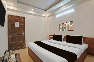 Hotel O Diamond Home Stay - New Delhi - 8
