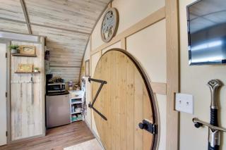 The Hobbit Cottage in Cedar City Unique Getaway - 6