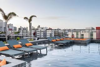 Flat à beira-mar com piscina - 9