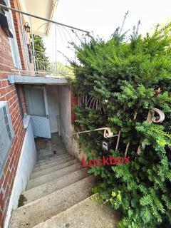 2B2B unit next to Bayside LIRR - 2