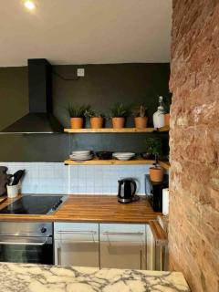 Cozy Garden Apartment with Fireplace - 7