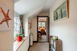 Barmstone Cottage - 1