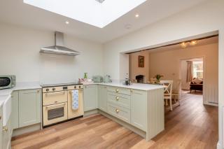 Stone Cottage - Aylsham - 2