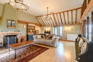 Chestnut Barn - - 5