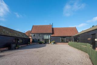 Tithe Barn at Wattisham Hall - Wattisham - 8